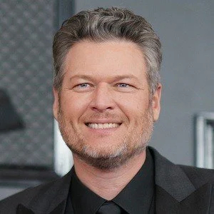 blake shelton age